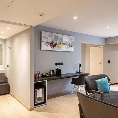 C-hotels Andromeda 4* אוסטנדה