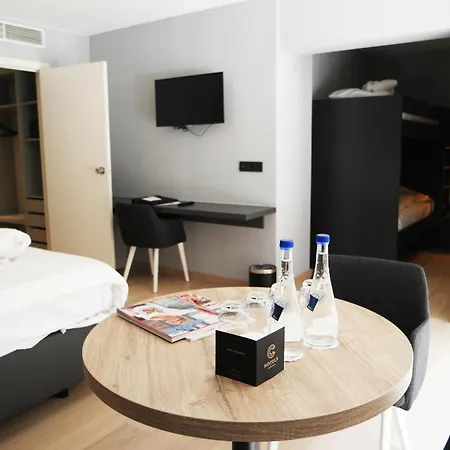C-hotels Andromeda 4* אוסטנדה