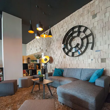 C ホテルズ アンドロメダ 4*