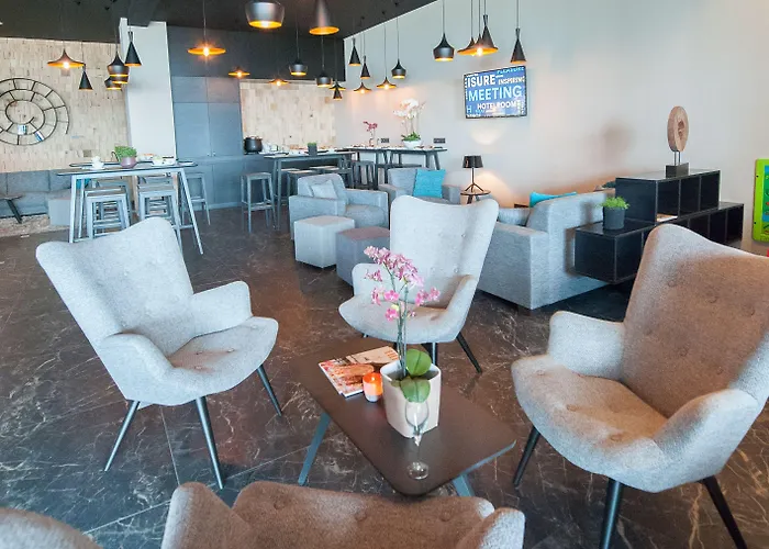 C- 호텔스 안드로메다 4*