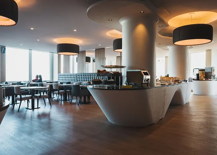 C- 호텔스 안드로메다