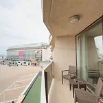 C- 호텔스 안드로메다